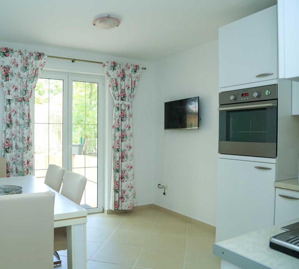 Adrian-Apartments-51511-Malinska-Otok-Krk Primorska 21 Zewnętrze zdjęcie