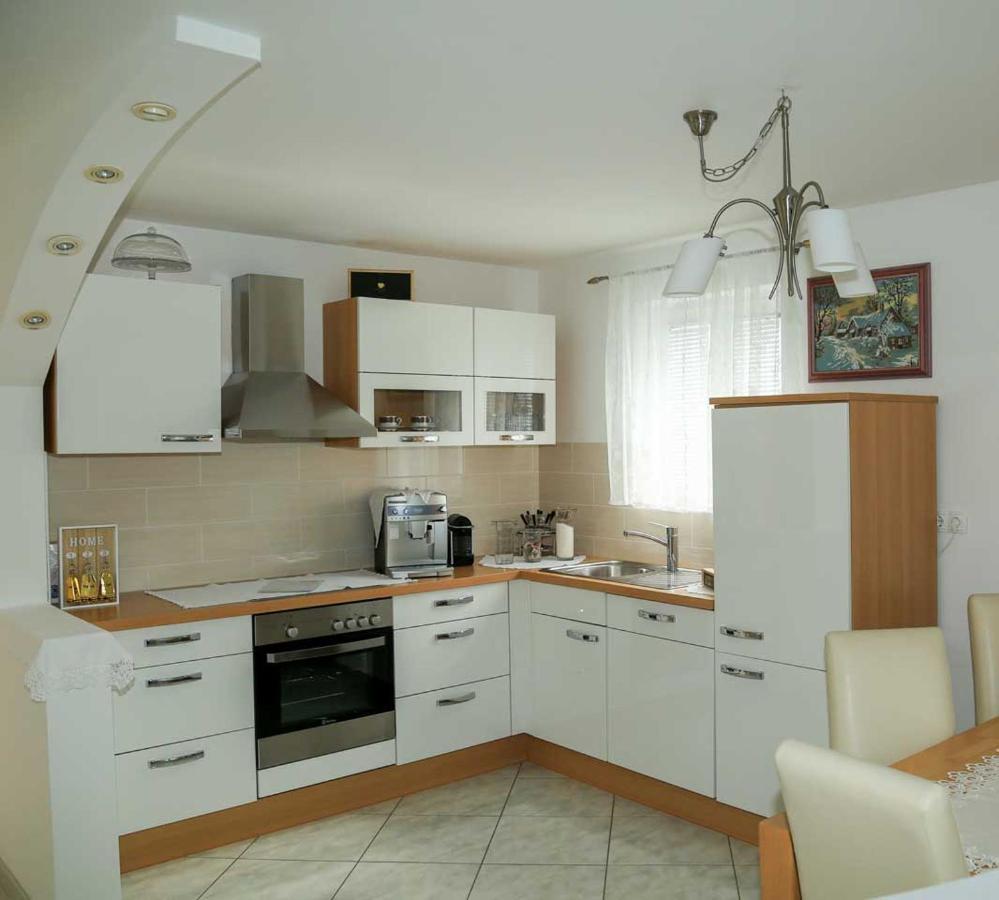 Adrian-Apartments-51511-Malinska-Otok-Krk Primorska 21 Zewnętrze zdjęcie
